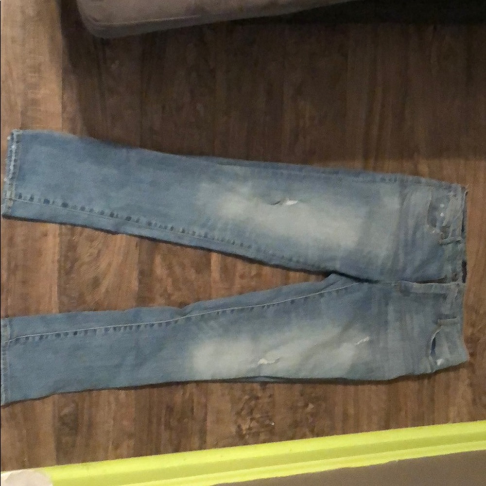 Handcrafted 1990 LuckyBrand size 4/27 light jean